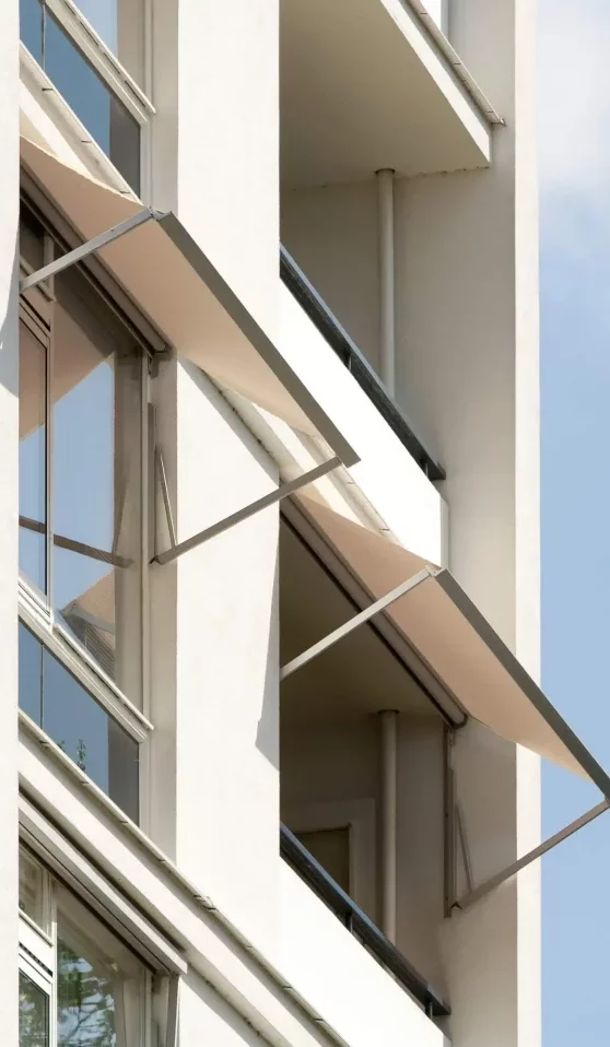 Individuelle Sonnenschutzsysteme für gewerbliche Räume