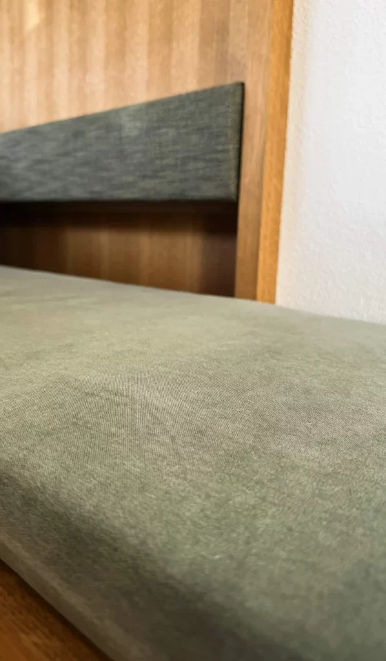 Polsterlösungen für Gastronomie und Wartebereiche